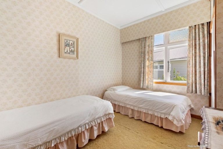 Photo of property in 33 Athens Street, Miramar, Wellington, 6022