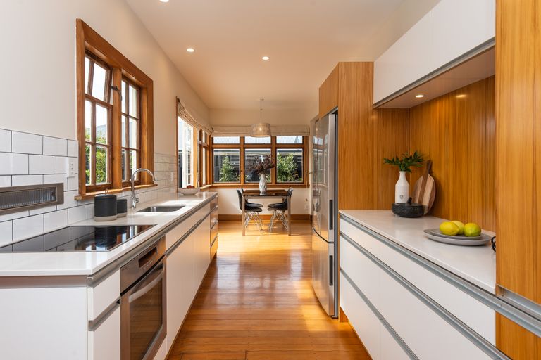 Photo of property in 157 Innes Road, St Albans, Christchurch, 8052