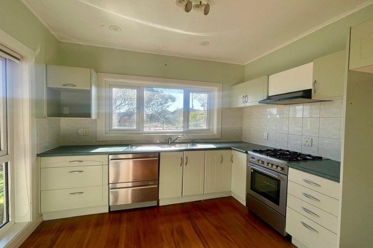 Photo of property in 69 Terry Street, Blockhouse Bay, Auckland, 0600