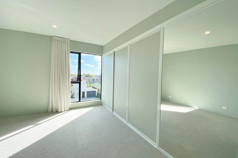 Photo of property in 3/30 Otley Street, Christchurch Central, Christchurch, 8013