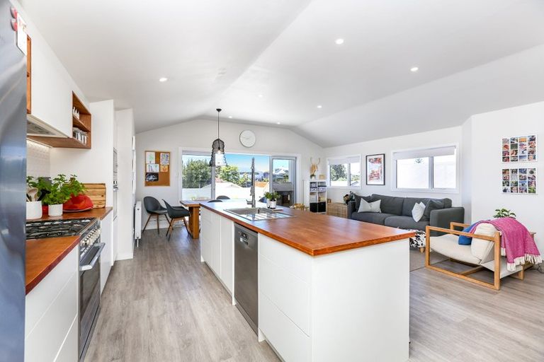 Photo of property in 39 Gaine Street, New Plymouth, 4310