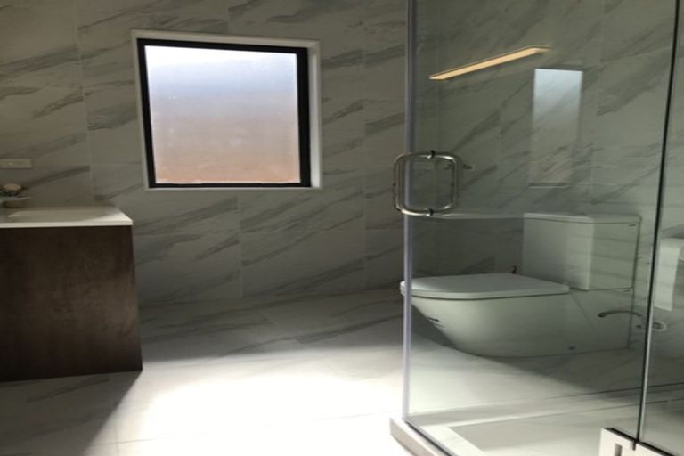 Photo of property in 249a Lonely Track Road, Albany Heights, Auckland, 0632