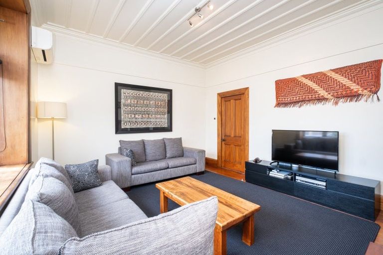 Photo of property in 39 Nelson Crescent, Napier South, Napier, 4110