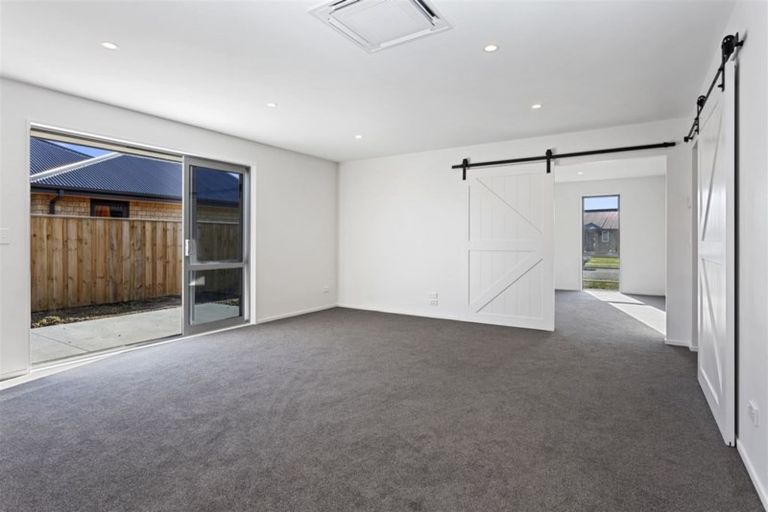 Photo of property in 8 Denton Street, Amberley, 7410
