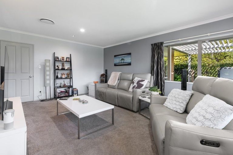 Photo of property in 19 Roger Guy Place, Welcome Bay, Tauranga, 3175