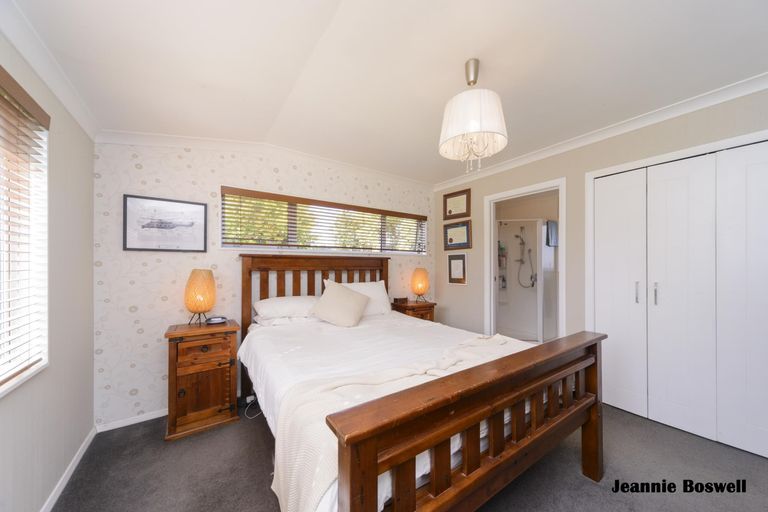Photo of property in 50 Haydon Street, Roslyn, Palmerston North, 4414