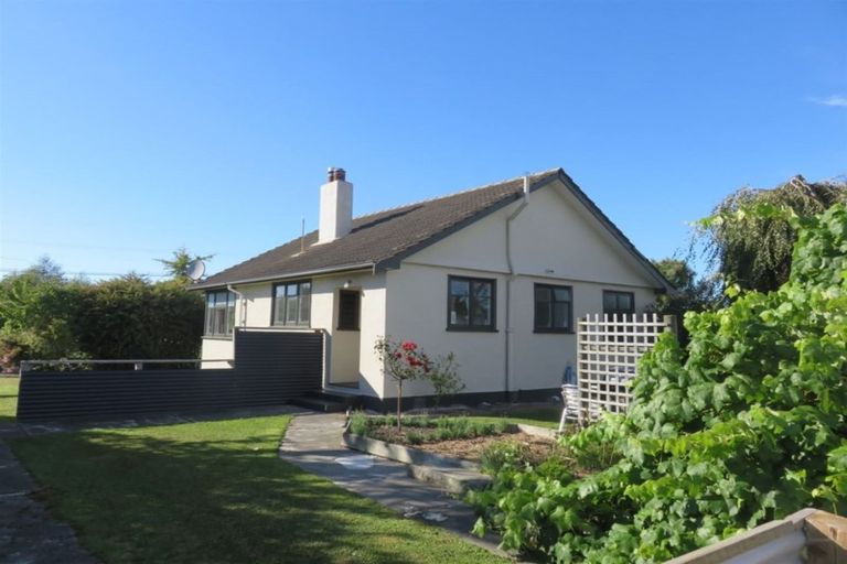 Photo of property in 80 Cox Street, Geraldine, 7930