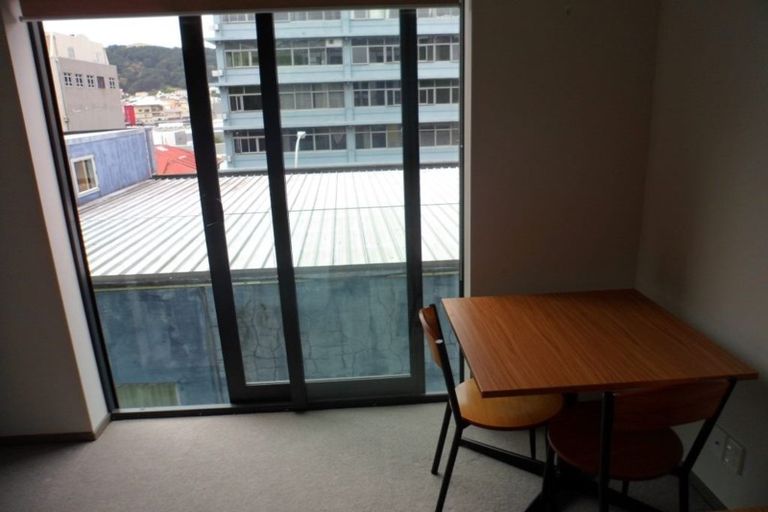 Photo of property in Dual Apartments, 108/142 Vivian Street, Te Aro, Wellington, 6011