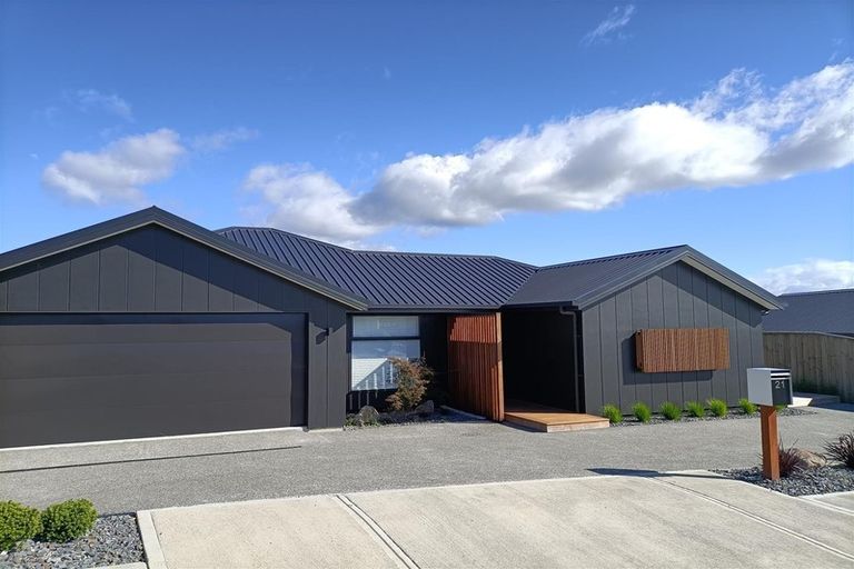 Photo of property in 21 Coppermine Crescent, Brightwater, 7022