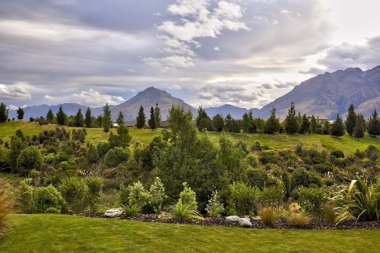 Photo of property in 30 Mckellar Drive, Jacks Point, Queenstown, 9371