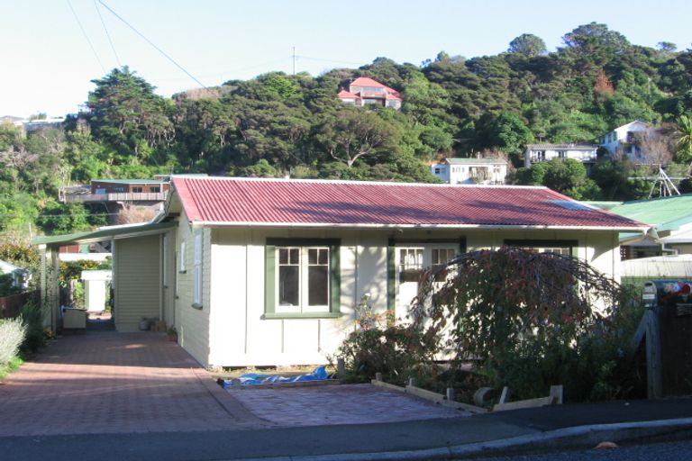 Photo of property in 41 Cluny Road, Plimmerton, Porirua, 5026