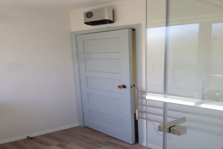 Photo of property in 7 Tensing Place, Sockburn, Christchurch, 8042