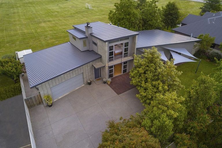 Photo of property in 9 Sunhaven Cove, Cromwell, 9310