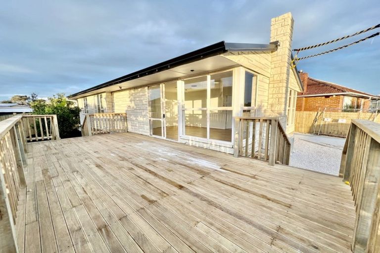 Photo of property in 8 Doughty Place, Otara, Auckland, 2023