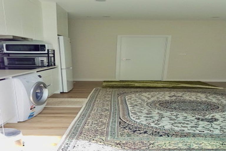 Photo of property in 80 Armstrong Farm Drive, East Tamaki Heights, Auckland, 2016