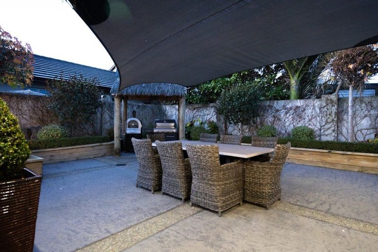 Photo of property in 3 Riverstone Grove, Hokowhitu, Palmerston North, 4410