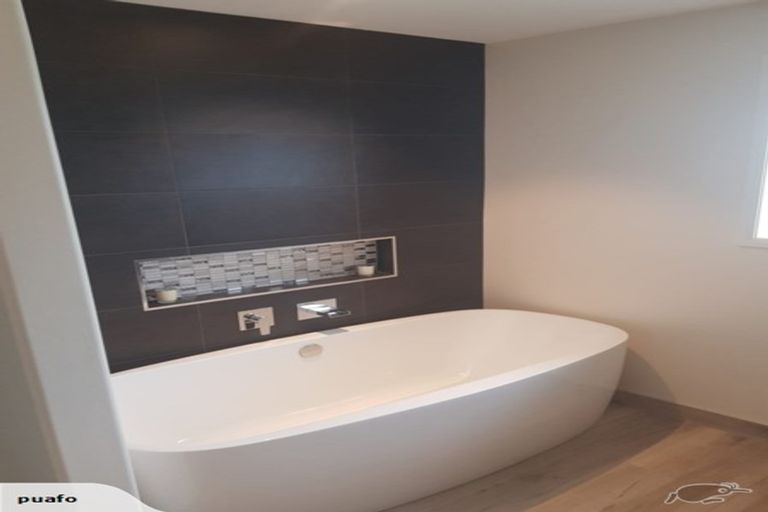 Photo of property in 41 Puhara Avenue, Parklands, Christchurch, 8083