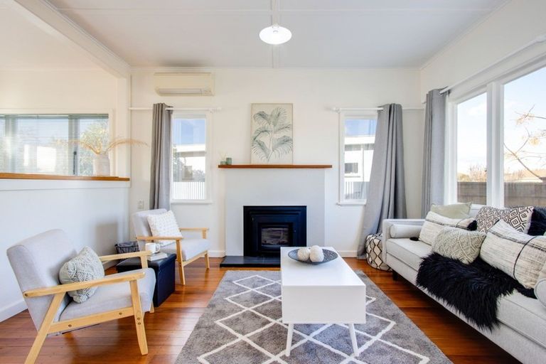 Photo of property in 1/12 Gallipoli Road, Onekawa, Napier, 4110