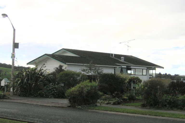 Photo of property in 11 Te Kapa Place, Snells Beach, 0920