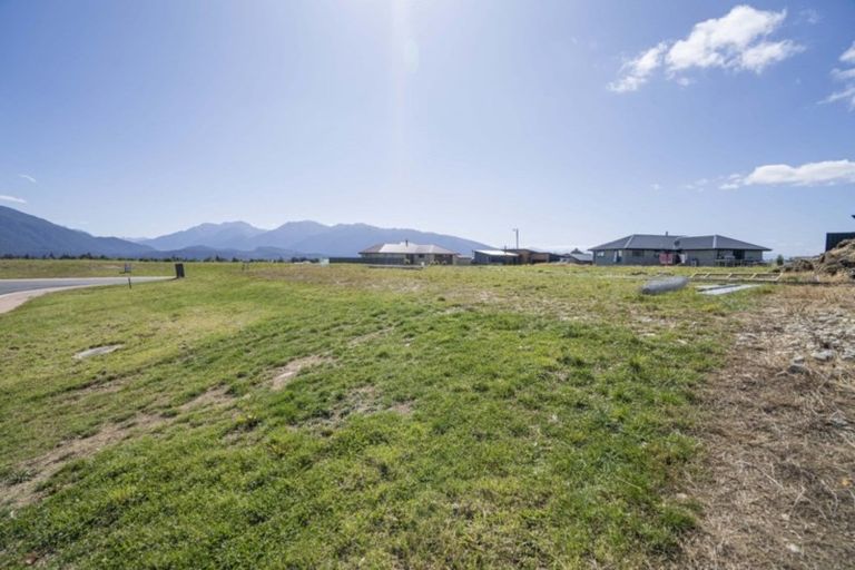 Photo of property in 1 Millar Place, Te Anau, 9679