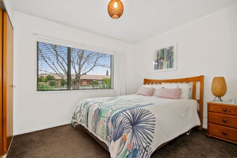 Photo of property in 5/17 Youngs Road, Papakura, 2110