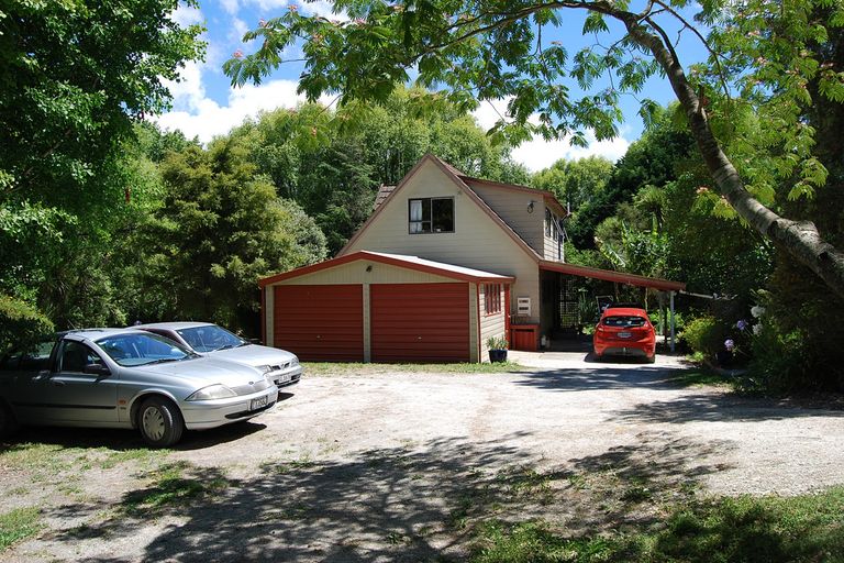 Photo of property in 99a Settlement Road, Kaiwaka, 0573