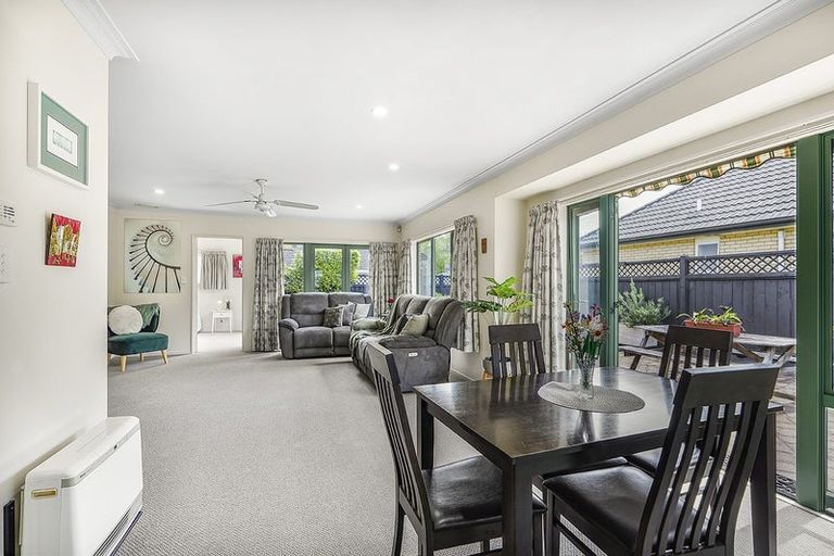 Photo of property in 158b Cambridge Road, Hillcrest, Hamilton, 3216