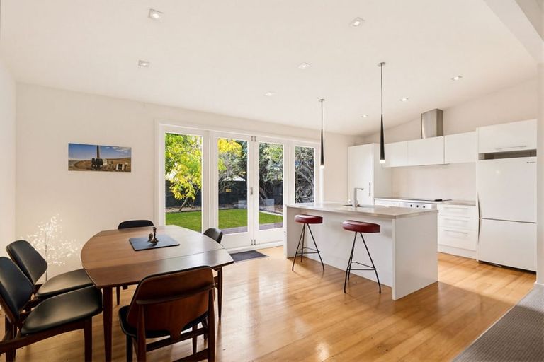 Photo of property in 35 Otley Street, Christchurch Central, Christchurch, 8013