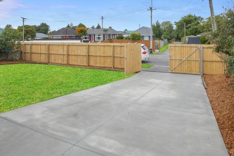 Photo of property in 13 Burwood Road, Burwood, Christchurch, 8083