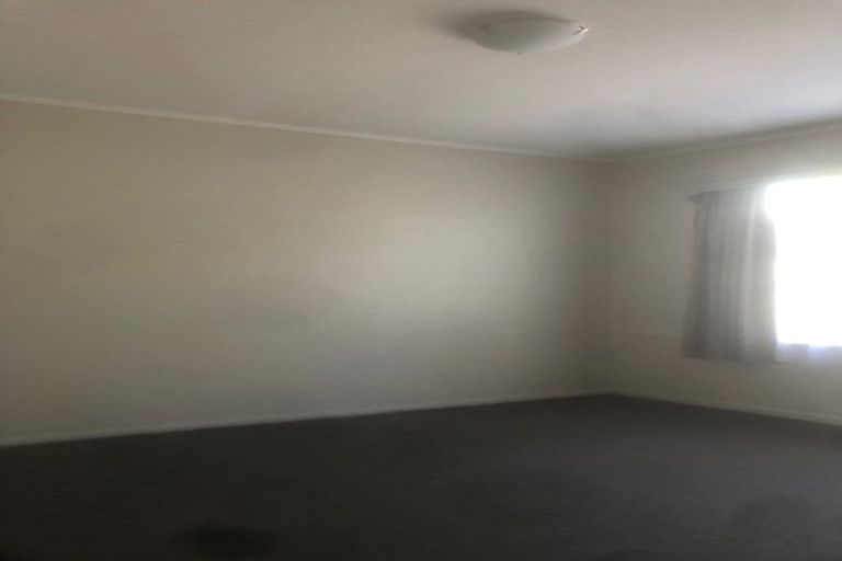 Photo of property in 5/52 Bannerman Road, Morningside, Auckland, 1022