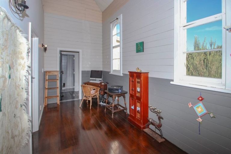 Photo of property in 68 Charles Street, Westshore, Napier, 4110