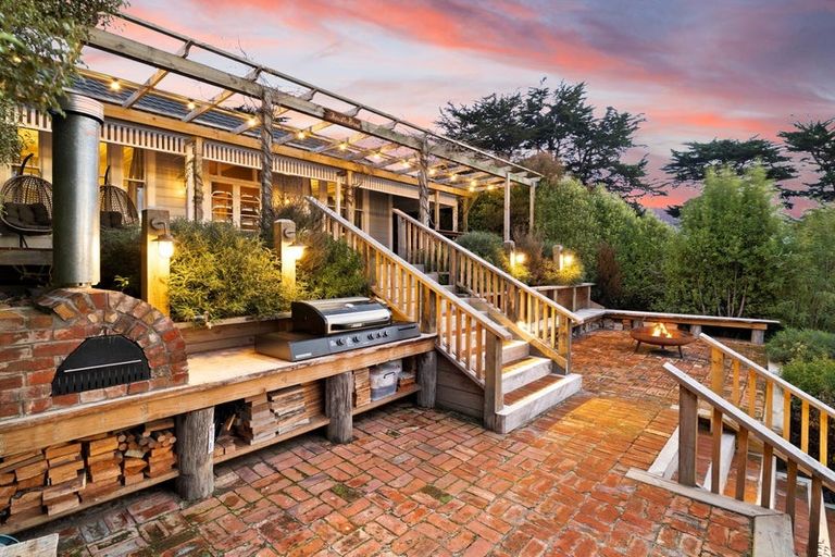 Photo of property in 53 District Road, Green Island, Dunedin, 9018