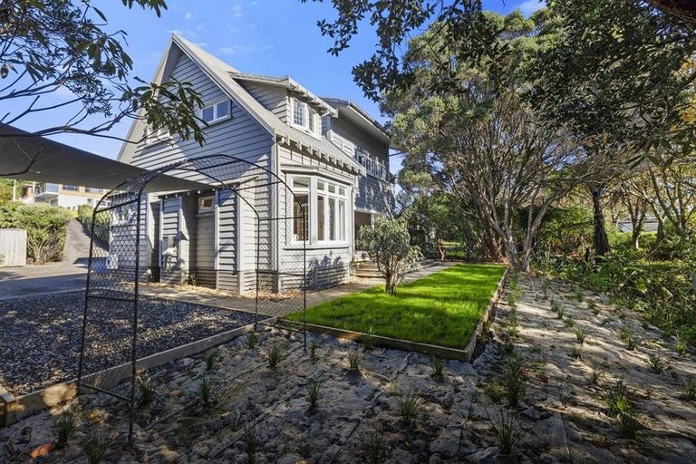 Photo of property in 18a Annandale Street, Lynmouth, New Plymouth, 4310