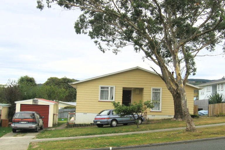 Photo of property in 101 Norana Road, Timberlea, Upper Hutt, 5018
