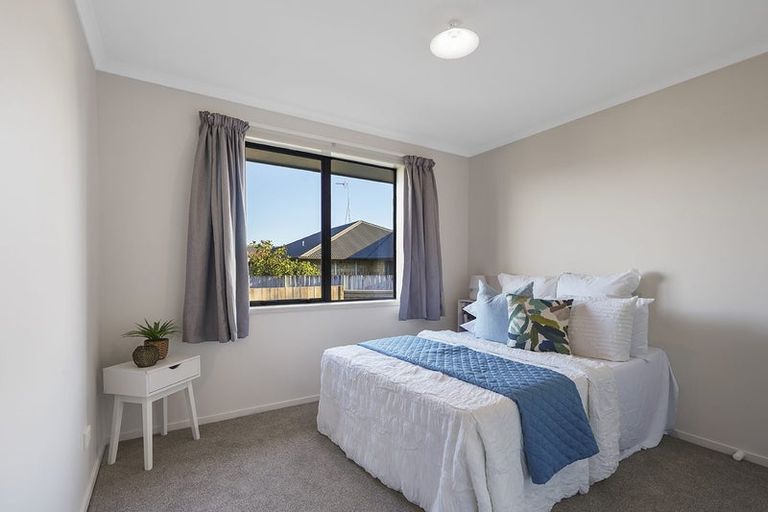 Photo of property in 13 Bishopsworth Way, Huntington, Hamilton, 3210