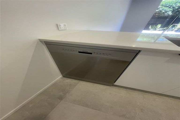 Photo of property in 15/24 Devonport Lane, St Albans, Christchurch, 8014