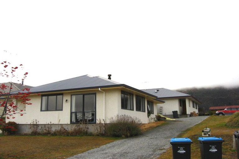 Photo of property in 22a Cotter Avenue, Arrowtown, 9302
