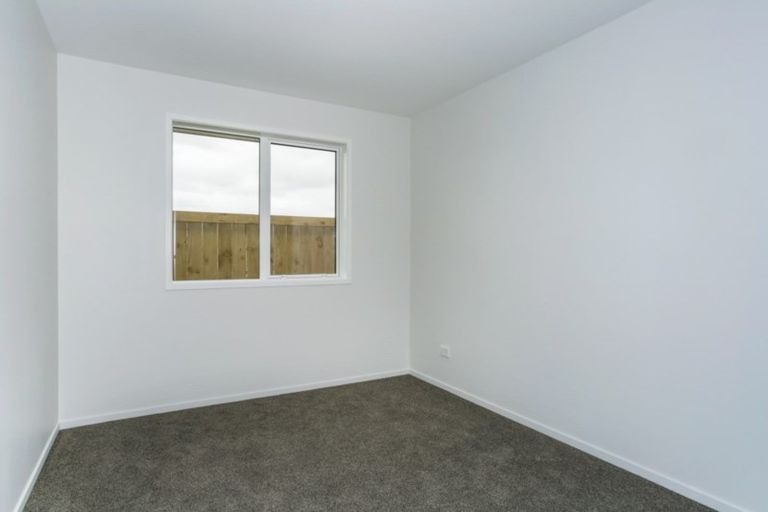 Photo of property in 16 Perla Road, Pukekohe, 2120