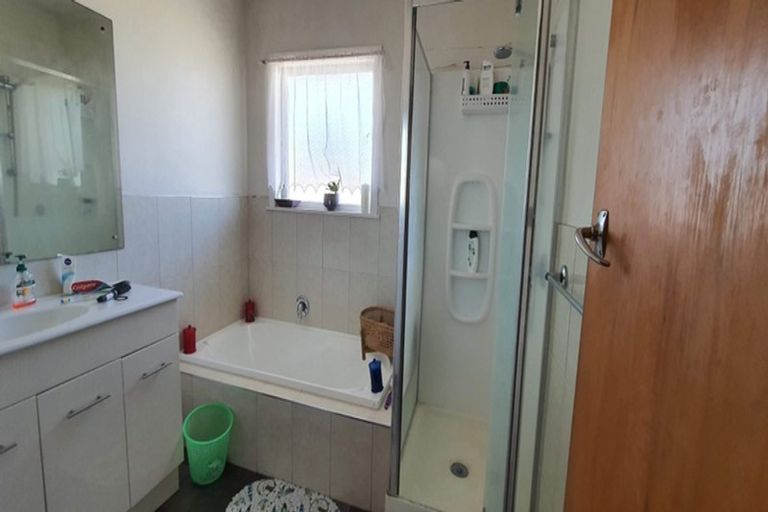 Photo of property in 1/72 Wintere Road, Papatoetoe, Auckland, 2025