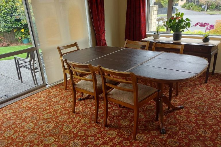 Photo of property in 19 Dunsford Close, Halswell, Christchurch, 8025