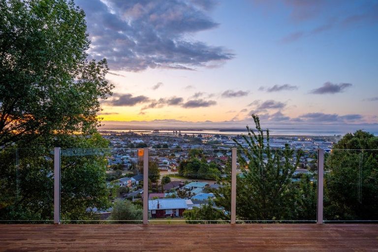 Photo of property in 51 Coster Street, Enner Glynn, Nelson, 7011