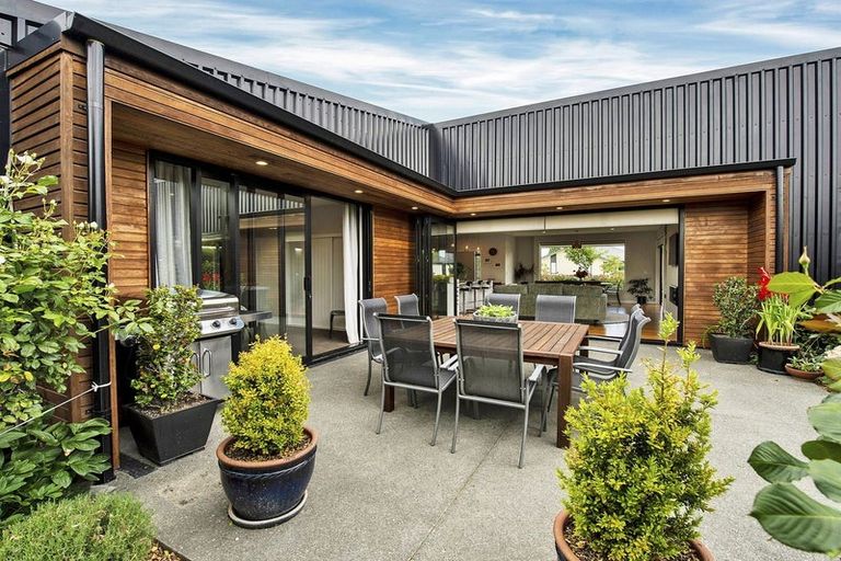 Photo of property in 42 Beaumont Drive, Rolleston, 7614