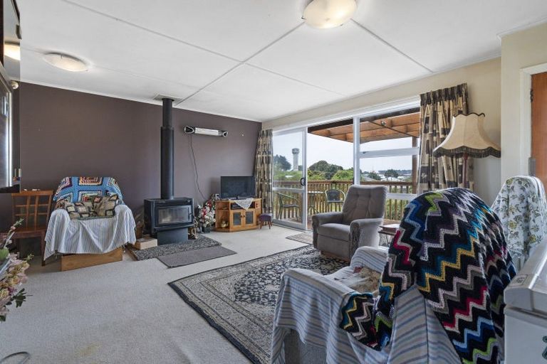 Photo of property in 5-7 Howe Street, Foxton, 4814