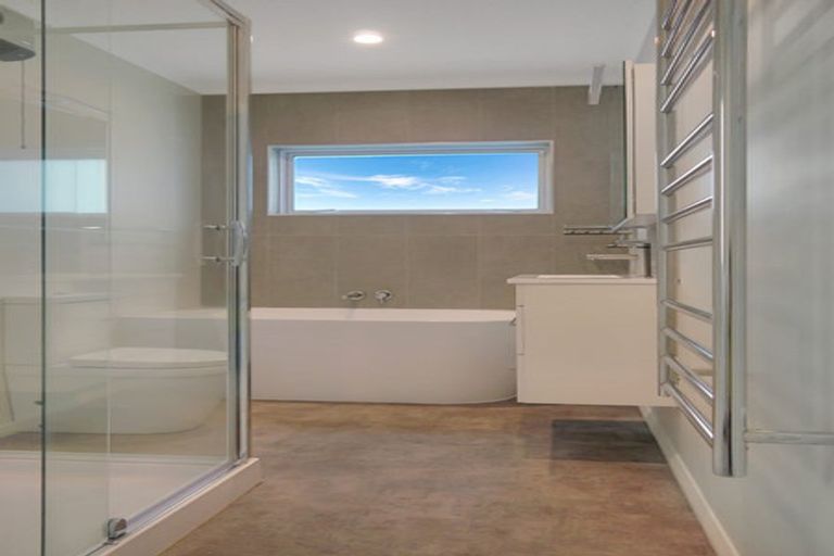 Photo of property in 224 Matai Road, Raumati Beach, Paraparaumu, 5032