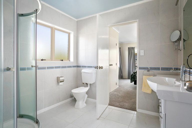 Photo of property in 3 Hilliard Place, Leamington, Cambridge, 3432