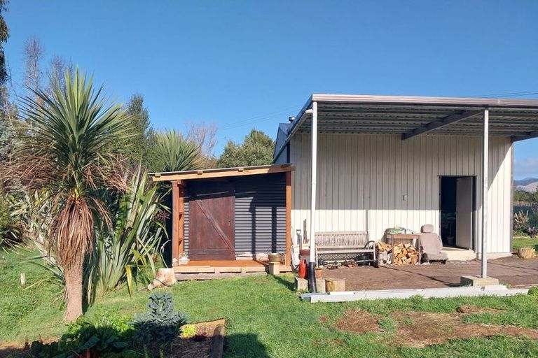 Photo of property in 39 Bright Street, Eketahuna, 4900