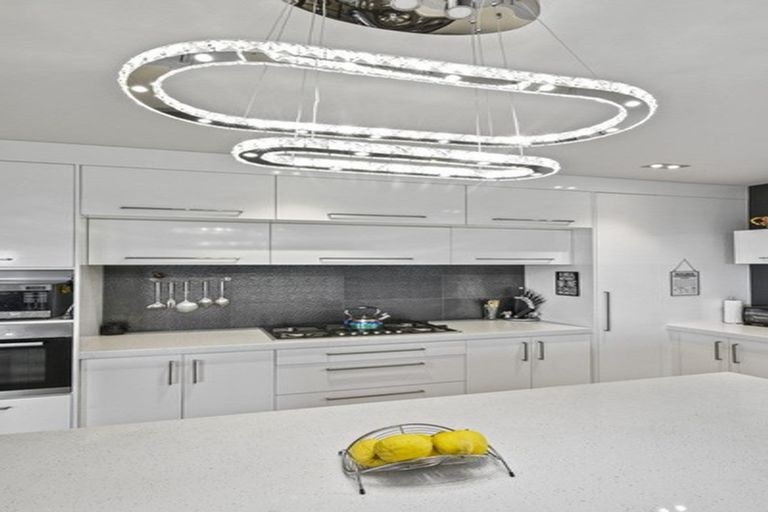 Photo of property in 31 Aldon Lane, The Gardens, Auckland, 2105