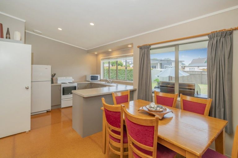 Photo of property in 14 Crown Reef, Pauanui, Hikuai, 3579