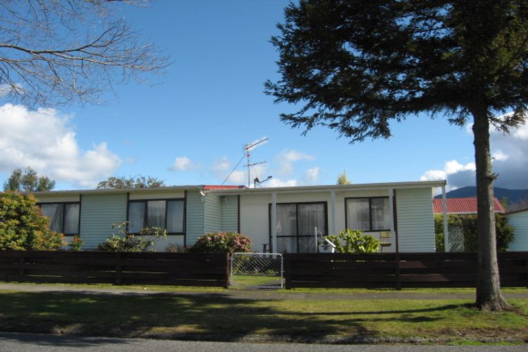 Photo of property in 11 Te Aonini Road, Turangi, 3334