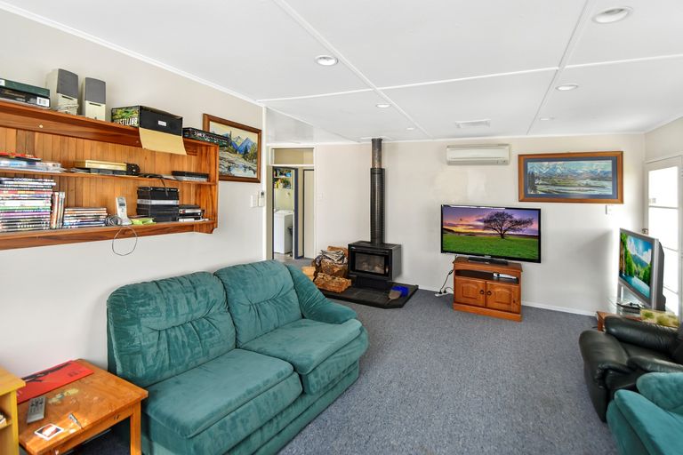 Photo of property in 50 Omahau Crescent, Twizel, 7901